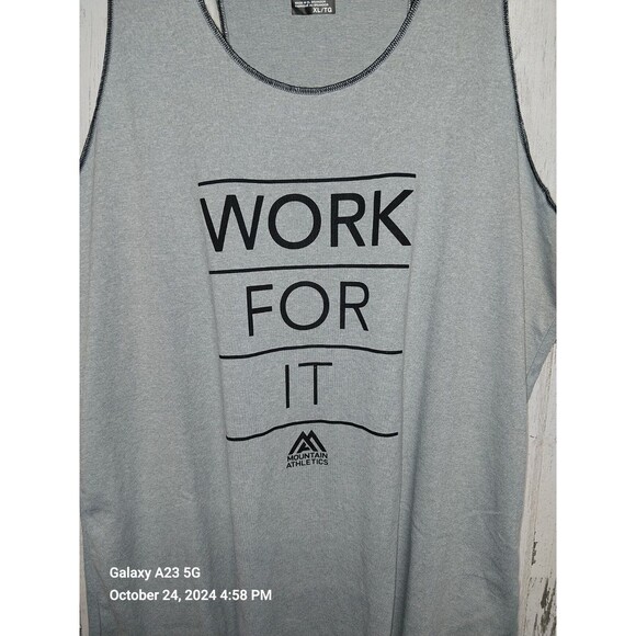 The North Face Womans Grey Sleeveless Tank Top Work for It XL - Picture 2 of 5